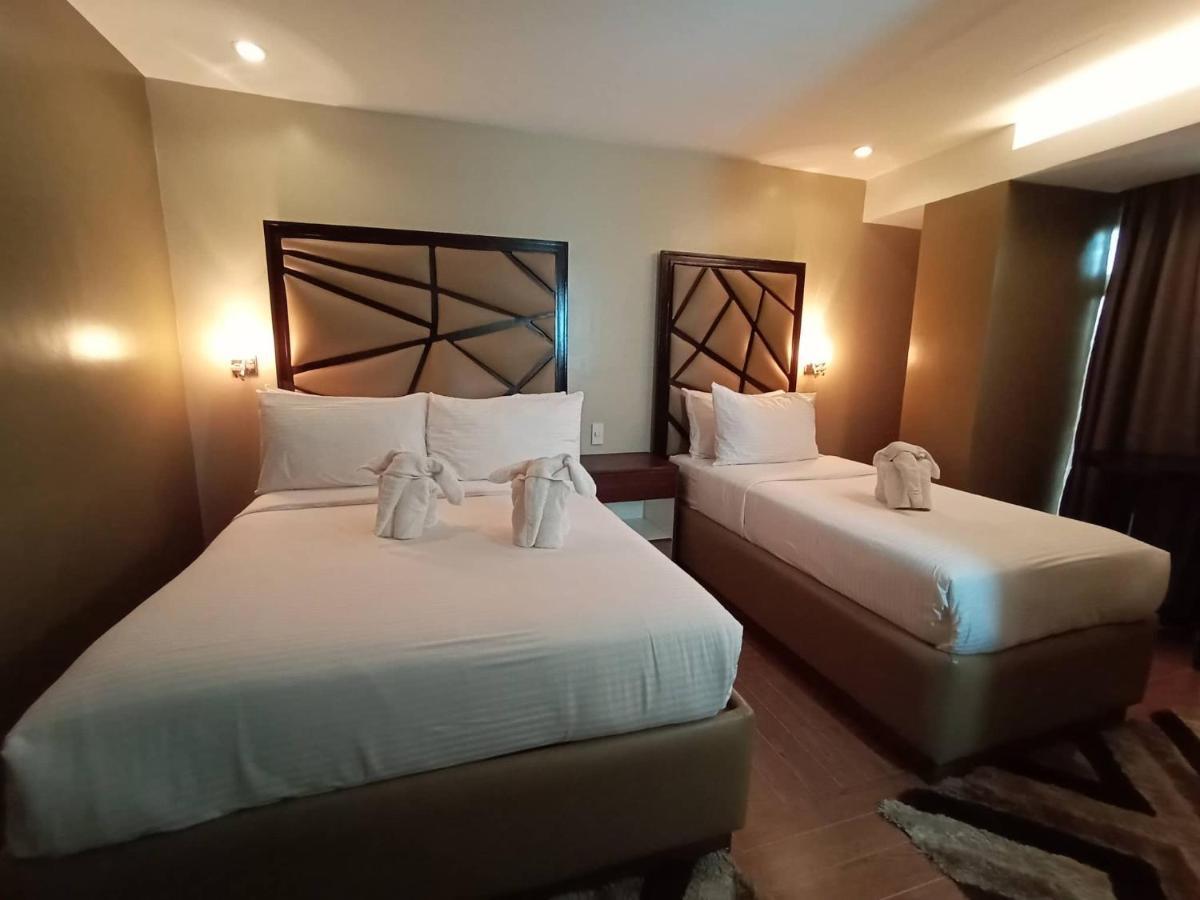 Treasure Island Hotel With Mini Water Adventure Masbate City Eksteriør bilde